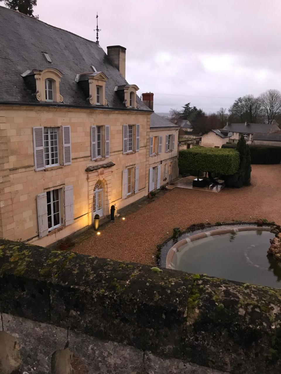 Demeure De Beaulieu Bed and Breakfast Le Coudray-Macouard Exteriör bild